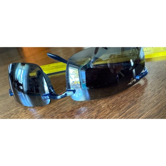 Maui Jim Sunglasses Rimless/Hingeless Sport Blue Frame Lightweight MSRP $248 - Picture 1 of 8